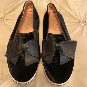 Kate Spade black velvet flats with black bow- size 7B